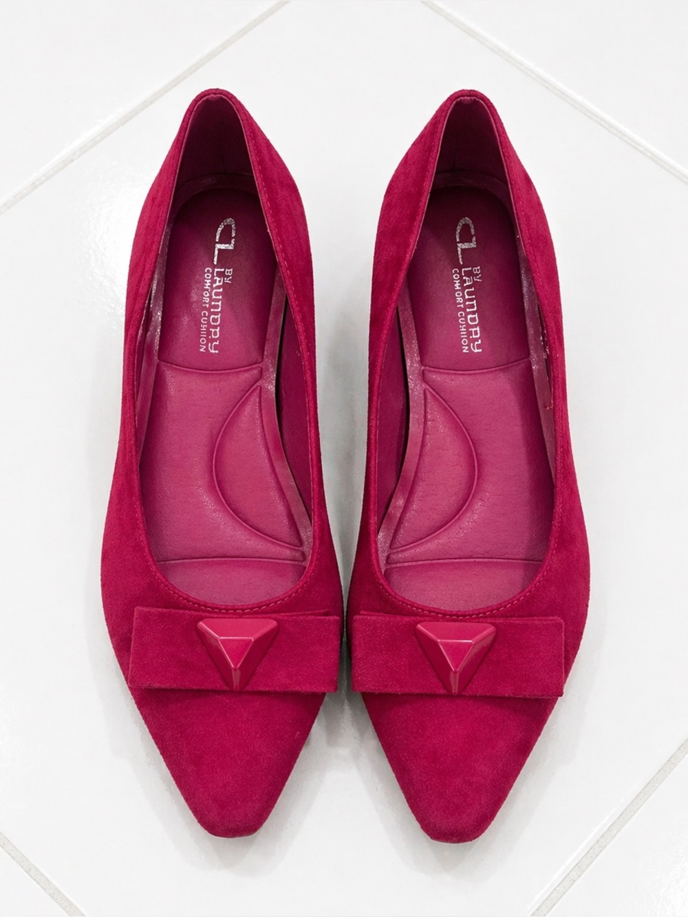 ✨Hot Pink Suede Pointed Toe Block Heel Flats w Bow Accent Size 8